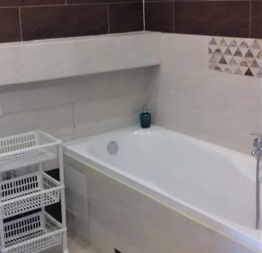 Z Kominkiem I Wanna * ايستينبا